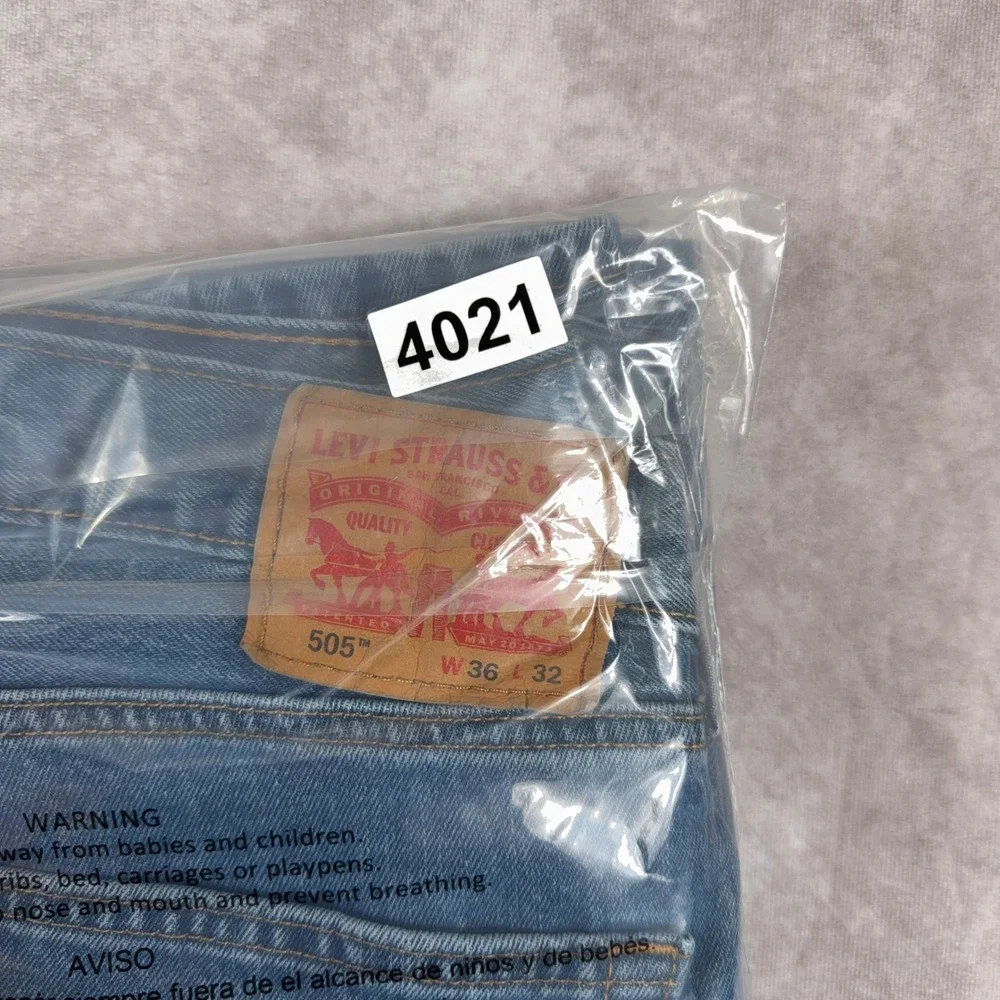 Levi's‎ 505 Regular Fit Straight Leg Denim Jeans W36 L32 Medium Wash Blue